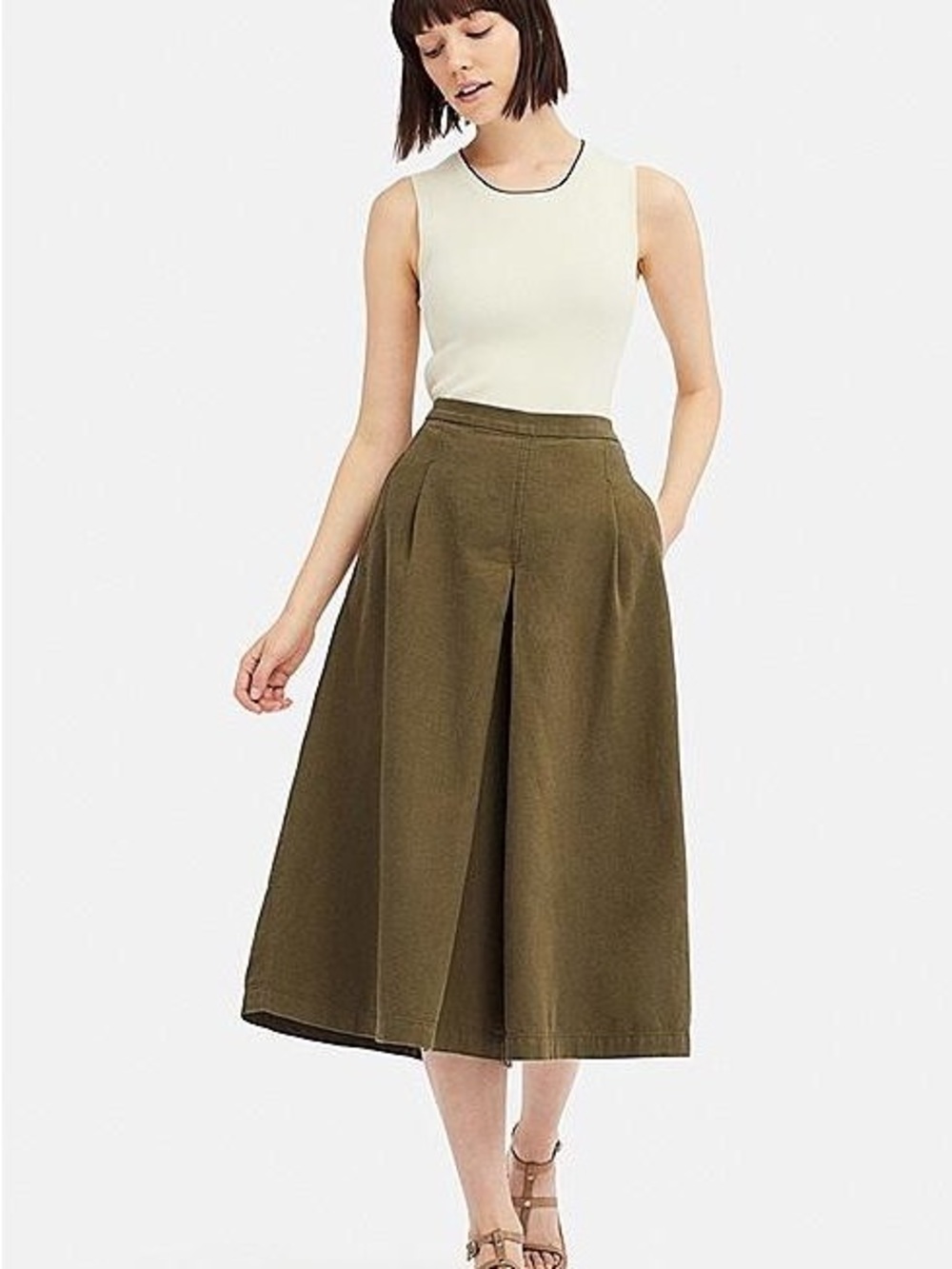 Uniqlo x Ines de la Fressange Linen Culottes